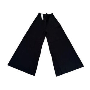 Olivaceous gaucho pant oversized leg fitted waist Black NWT MED fit XS/S